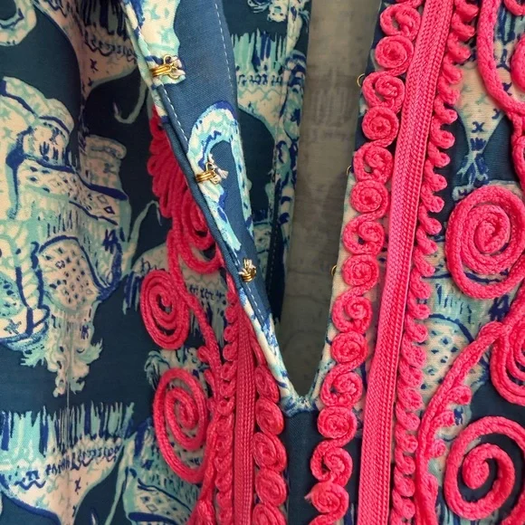 Lilly Pulitzer Pink and Blue sleeveless elephant print dress - Picture 5 of 7